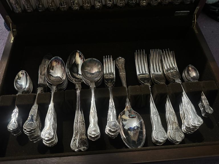 Vintage Greaves & Son Sheffield Cutlery Set in Wooden Box
