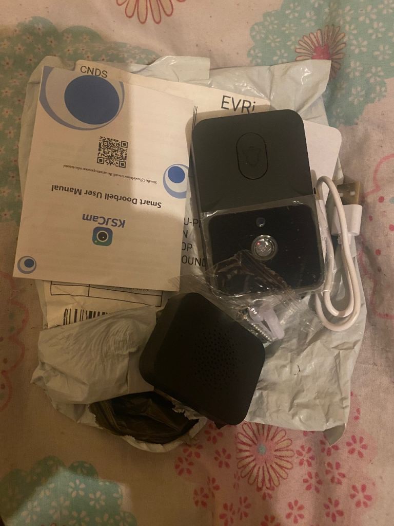 Camera and bell brand new don’t need it not used 