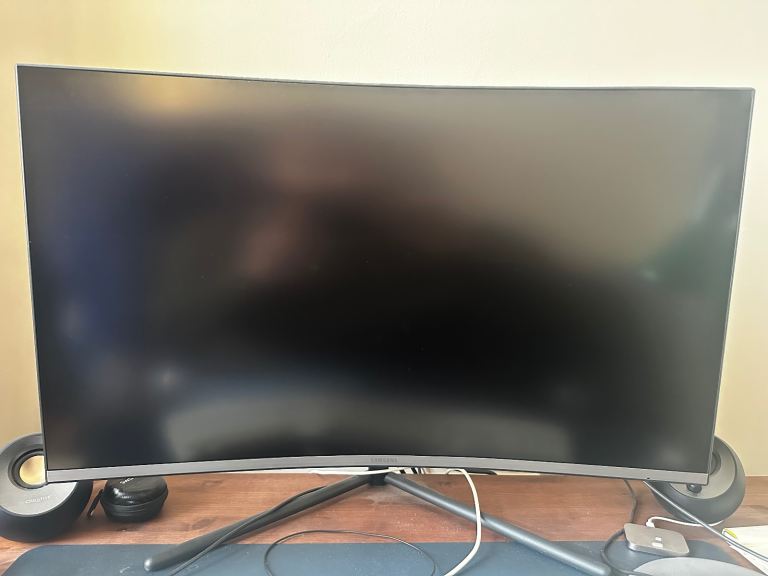 image for Samsung 32 inch 4K monitor