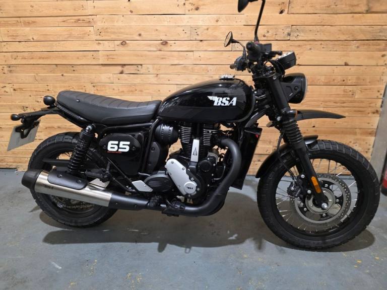 2025 BSA SCRAMBLER Scrambler (25MY) Roadster/Retro PETROL Manual