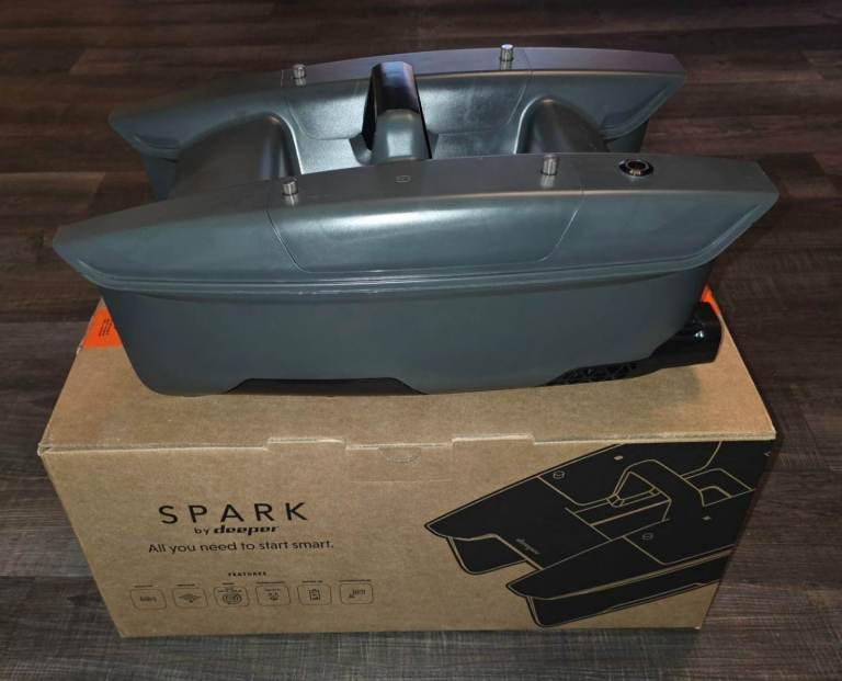 Deeper Spark Baitboat
