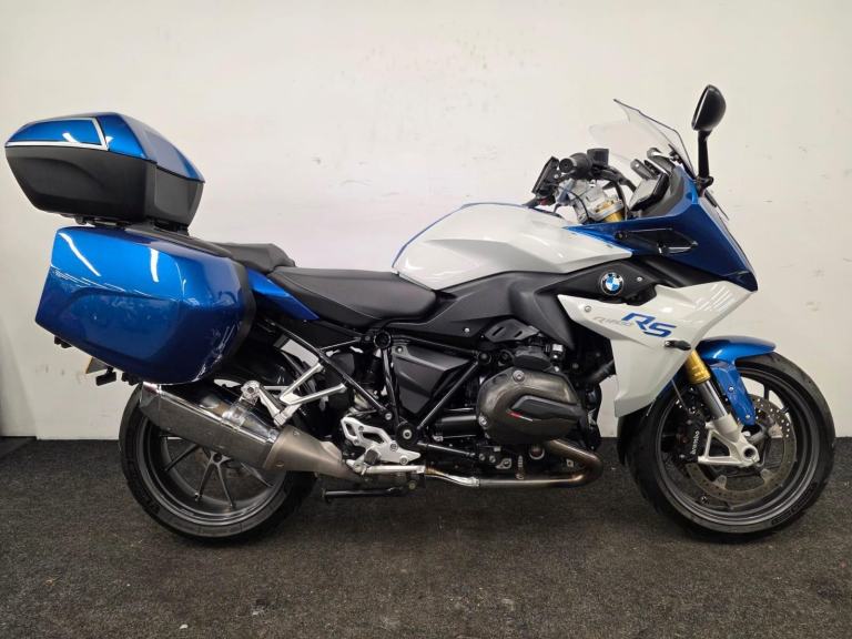 BMW R 1250 RS SPORT ** CRUISE CONTROL - FULL LUGGAGE - ADAPTIVE SUSPENSION **