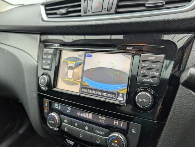 2017 Nissan Qashqai 1.2 DIG-T N-Connecta SUV 5dr Petrol Manual Euro 6 (s/s) (115 ps) REAR VIEW  H...