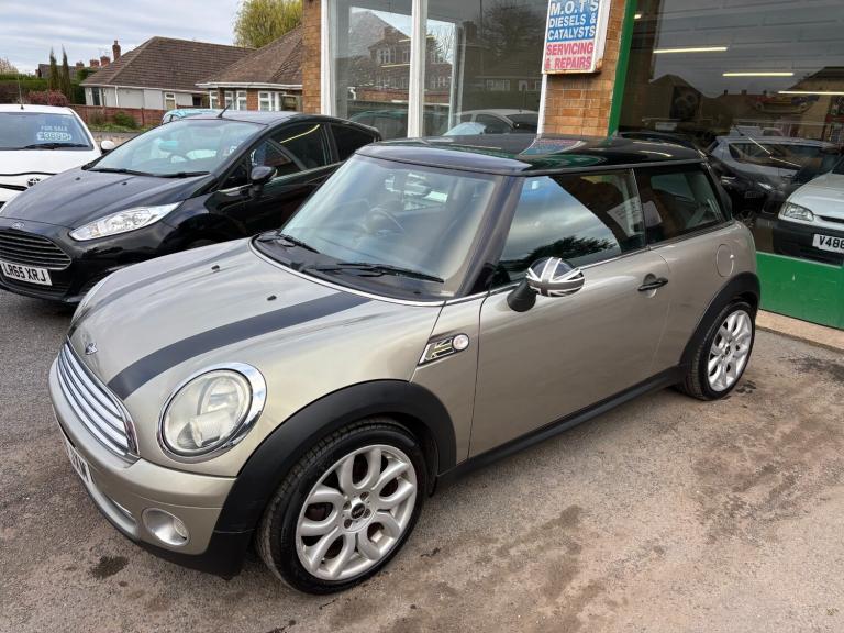 2009 MINI Hatch 1.6 Cooper 3dr HATCHBACK Petrol Manual