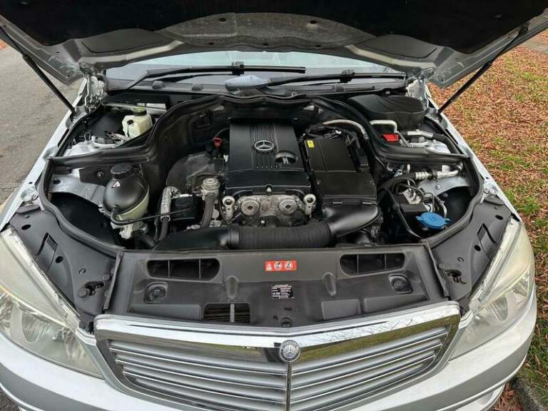 2007 Mercedes-Benz C Class 1.8 C200K Elegance Auto Euro 4 4dr Petrol Automatic