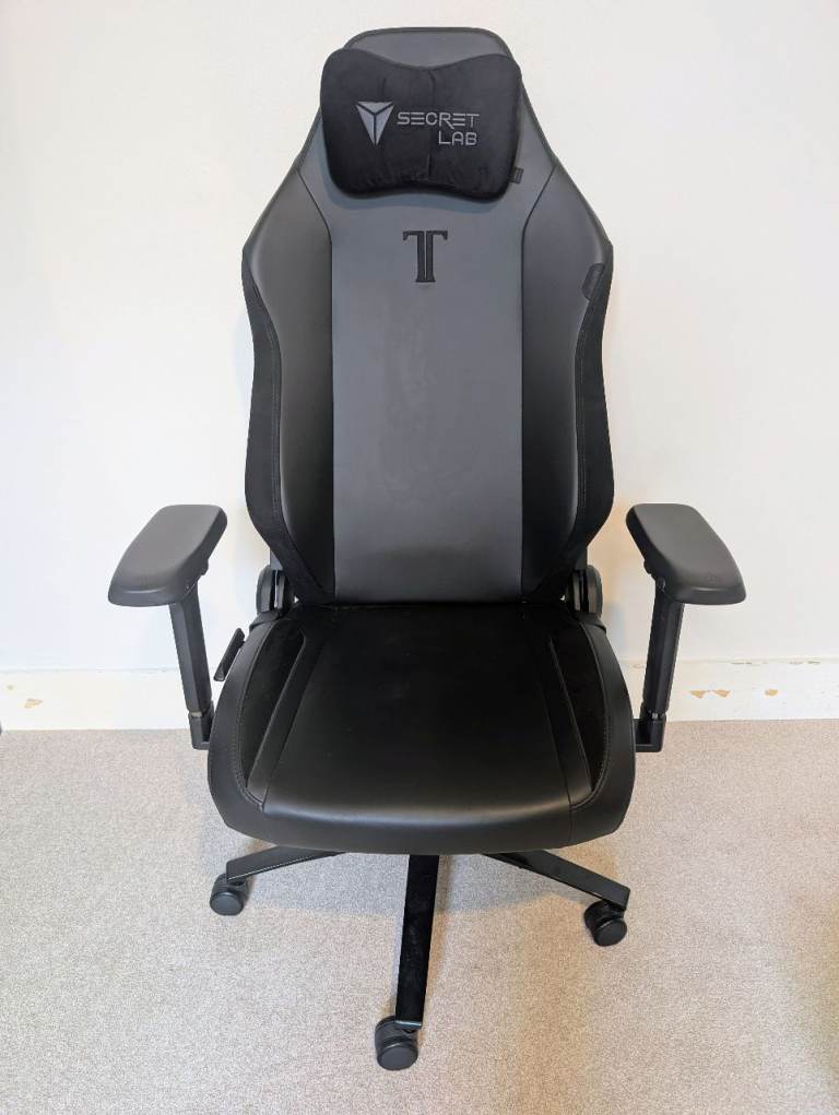 Secretlab TITAN Gaming Chair: Regular