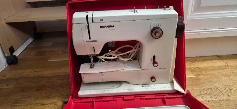Bernina 807 sewing machine 