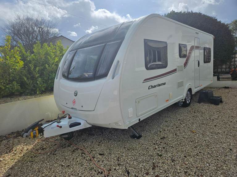 Swift Charisma 565 6 berth 2016