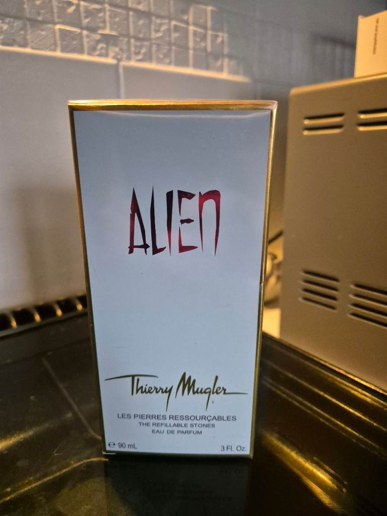 Alien perfume new