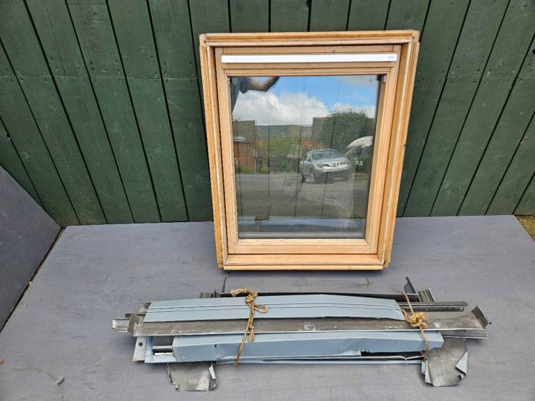 Velux Roof Window with Flashing Kit