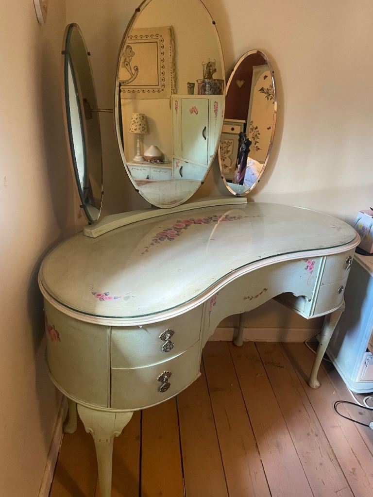 Vintage kidney shaped dressing table 