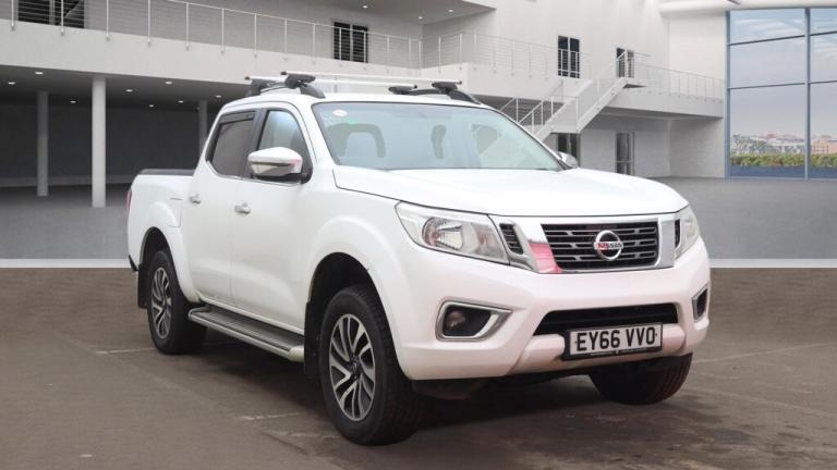 2016 Nissan Navara Double Cab Pick Up Acenta+ 2.3dCi 190 4WD PICK UP Diesel Manual