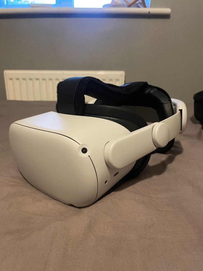 Oculus quest 2 (128 gb)