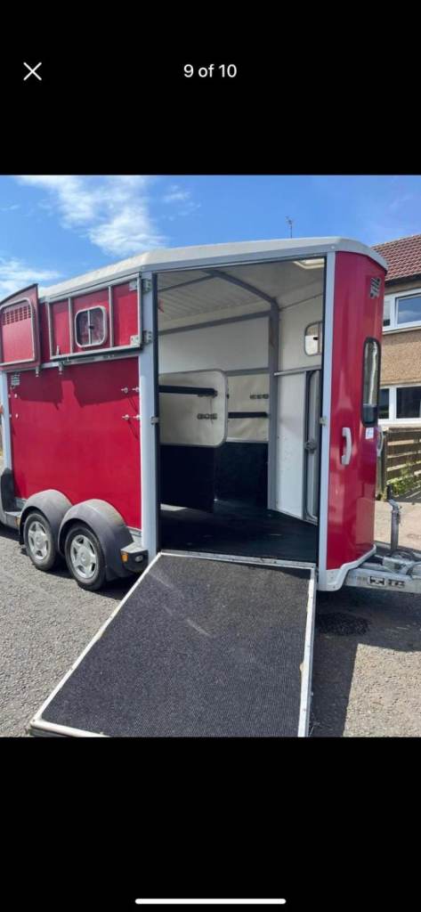 Ifor williams hb511 horse trailer
