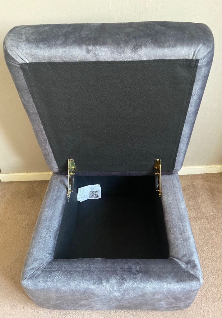La-Z-Boy Grey Storage Footstool – Brand New Fabric