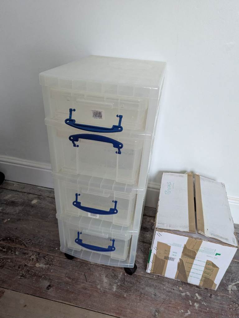 REALLY useful Storage crates with rack
