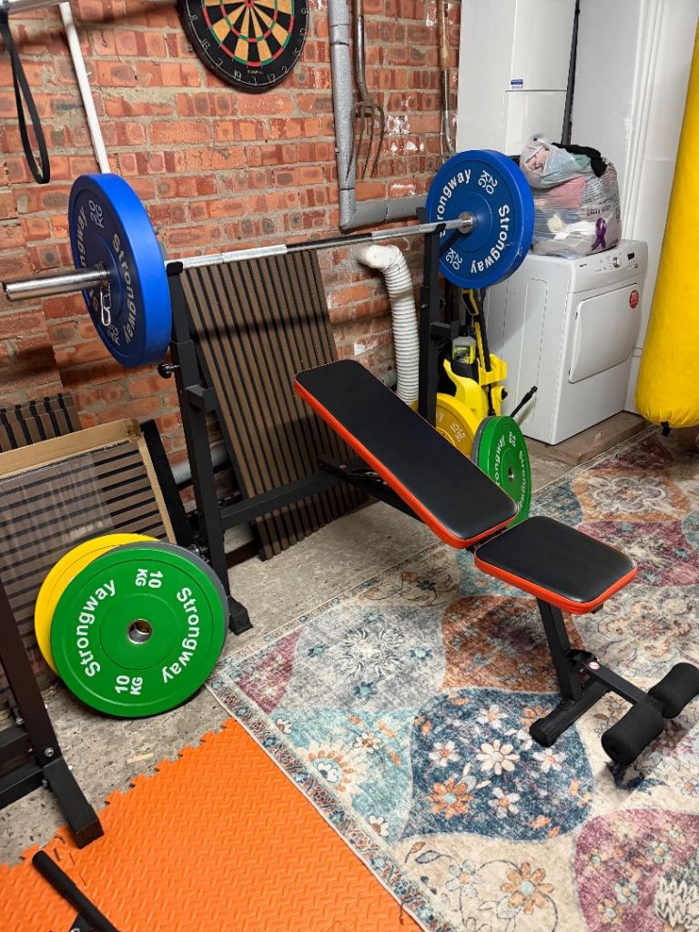 Strongway Weight Bench with Barbell and Plates – As Good As New