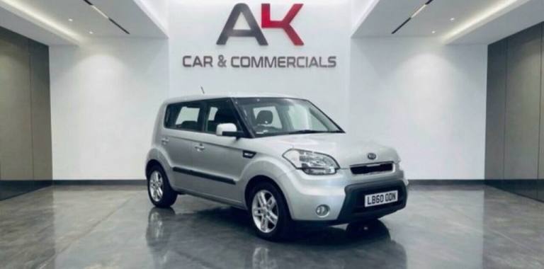 2011 Kia Soul 1.6 CRDi 2 SUV 5dr Diesel Manual Euro 4 (126 bhp) HATCHBACK Diesel Manual