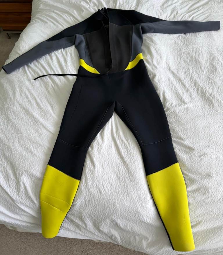 Black and Yellow Men's Wetsuit – Medium/Large