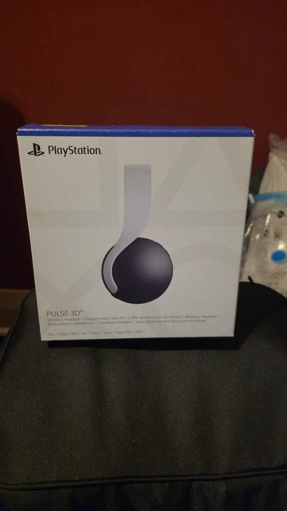 PlayStation PULSE 3D Wireless Headset – almost new, White