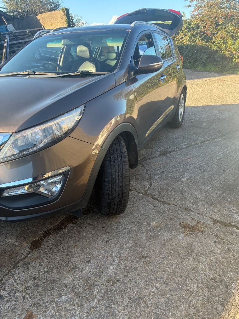 Kia, SPORTAGE, Estate, 2012, Manual, 1591 (cc), 5 doors