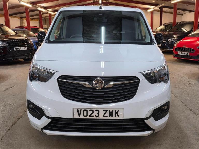 VAUXHALL COMBO 1.5 Turbo D 2300 Pro L1 H1 Euro 6 (s/s) 5dr 2023