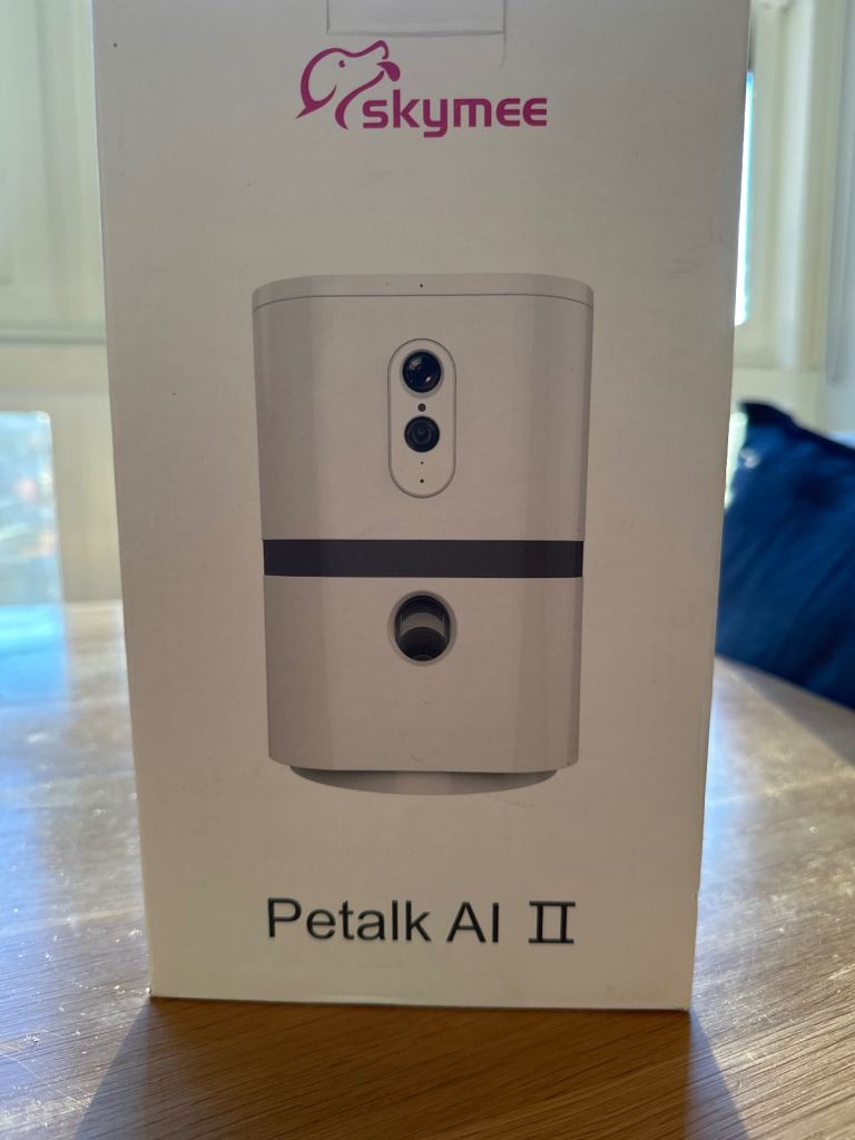 Petalk AI Câmera and treat feeder