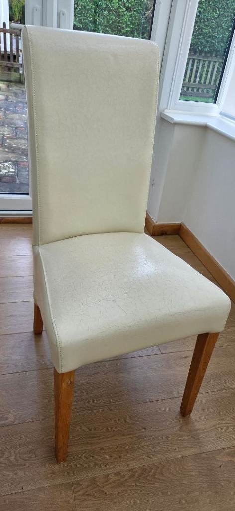 Dining chairs set of 4