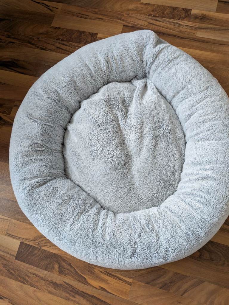 Dog bed