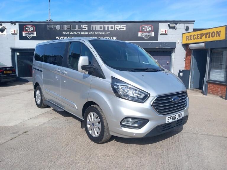 2018 Ford Tourneo Custom 320 EcoBlue Titanium Minibus Diesel Automatic