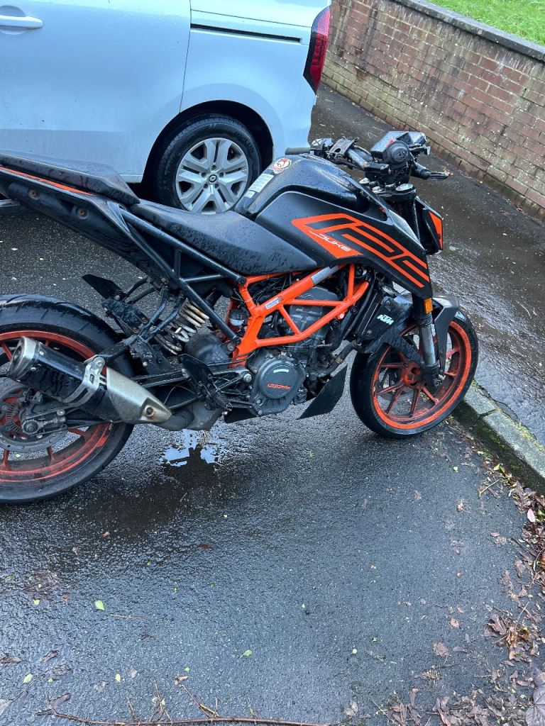 KTM, DUKE, 2022, 125 (cc)