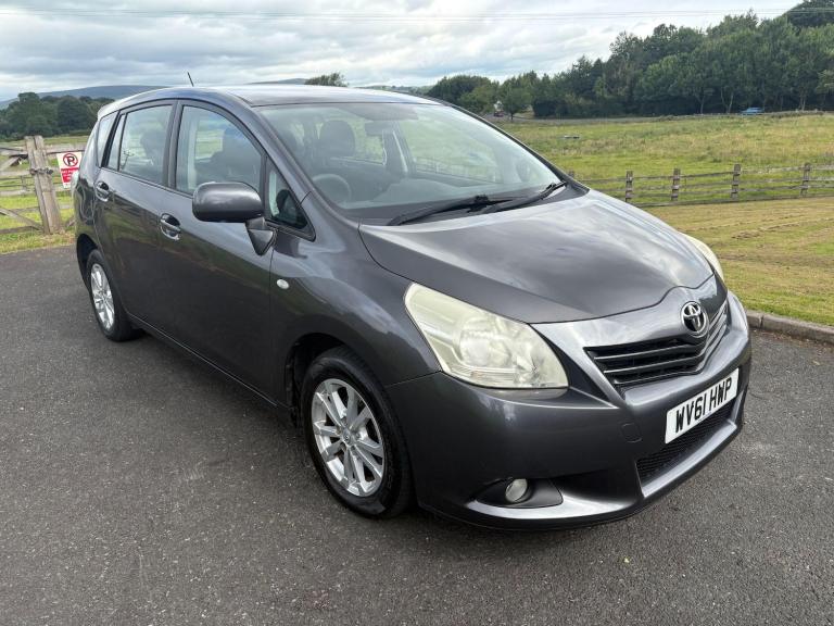 2011 Toyota Verso 2.0 D-4D TR Euro 5 5dr MPV Diesel Manual