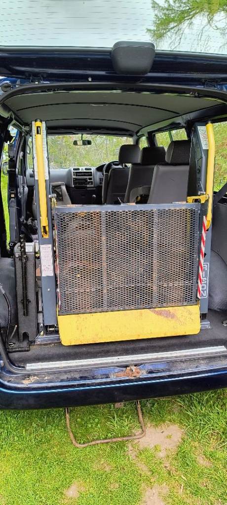 Wheelchair Tail lift 