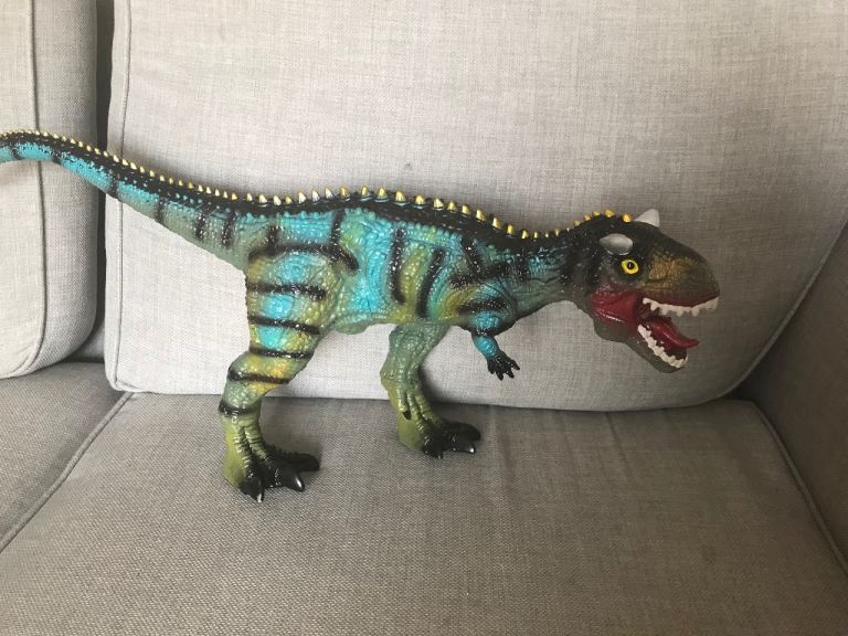 Toy dinosaur 