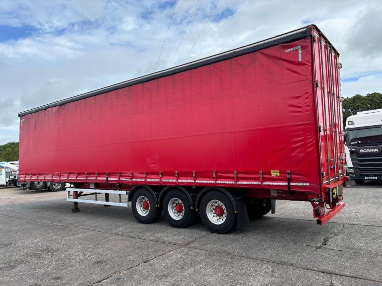 Curtainside trailer Sdc Montracon Schmitz 4.5 high Drum brakes ENXL curtains 
