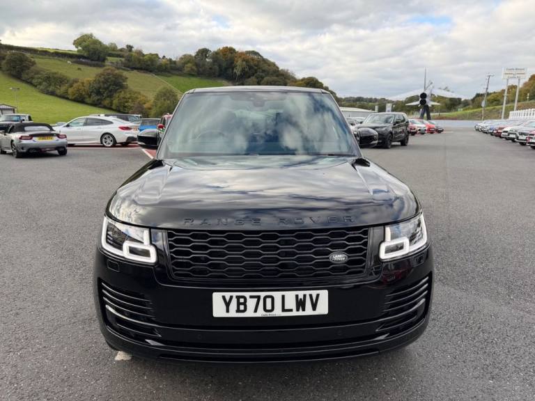 2020 70 RANGE ROVER 3.0 SD V6 VOGUE SE Diesel Auto with only 38,000 miles