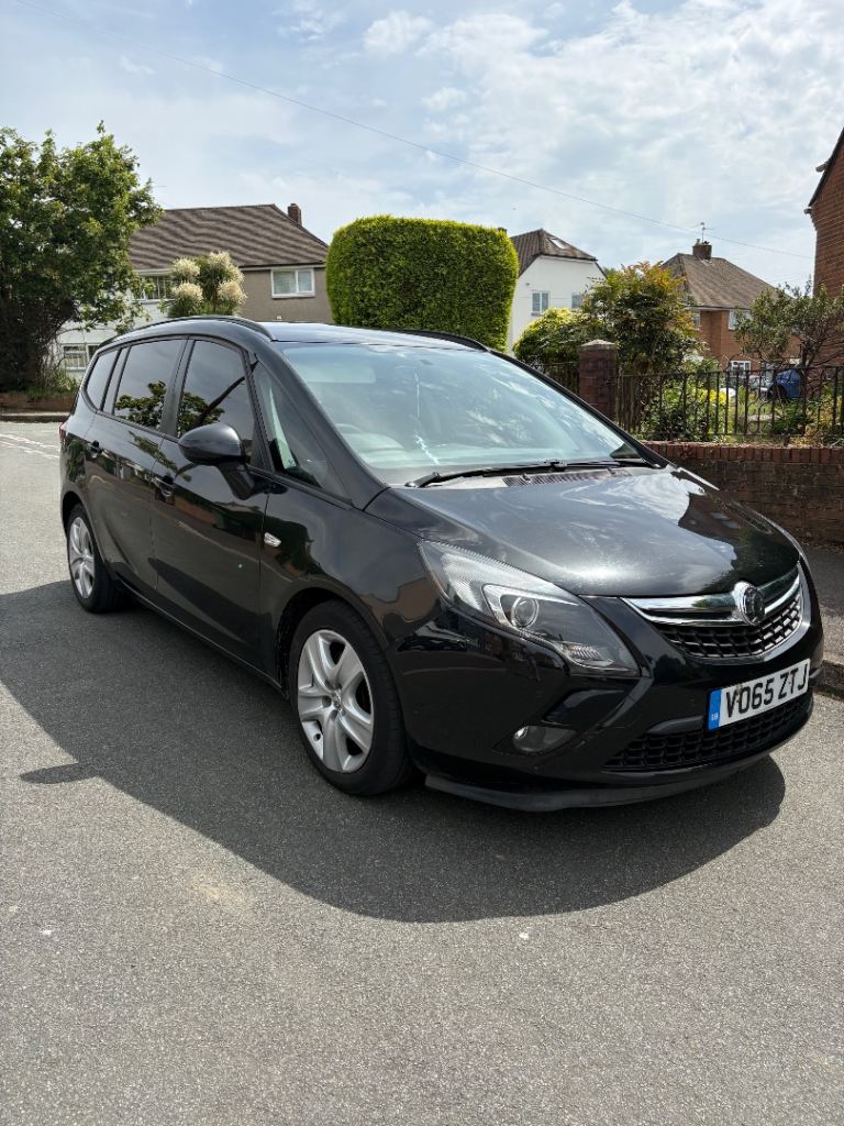 *AUTOMATIC* 65 Vauxhall Zafira*Long Mot*BARGAIN £2900