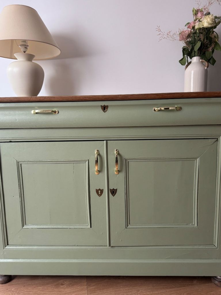 French Oak cupboard 