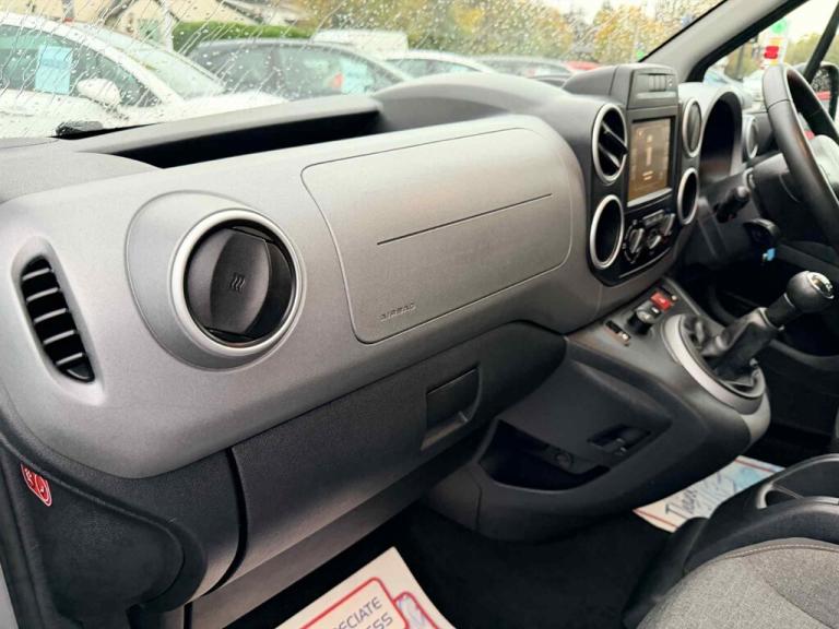 2016 Citroen Berlingo 1.6 BlueHDi XTR Multispace MPV 5dr Diesel Manual Euro 6 (100 ps) MPV Diesel...