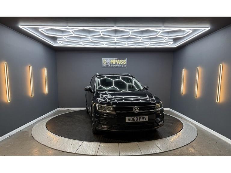 2018 Volkswagen Tiguan 2.0 TDI SE Navigation SUV 5dr Diesel Manual Euro 6 (s/s) (150 ps) SUV Dies...