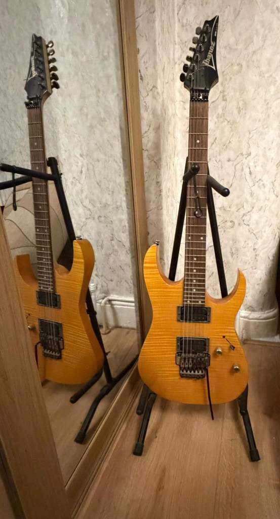 image for Ibanez RG320 DX Guitar, like new