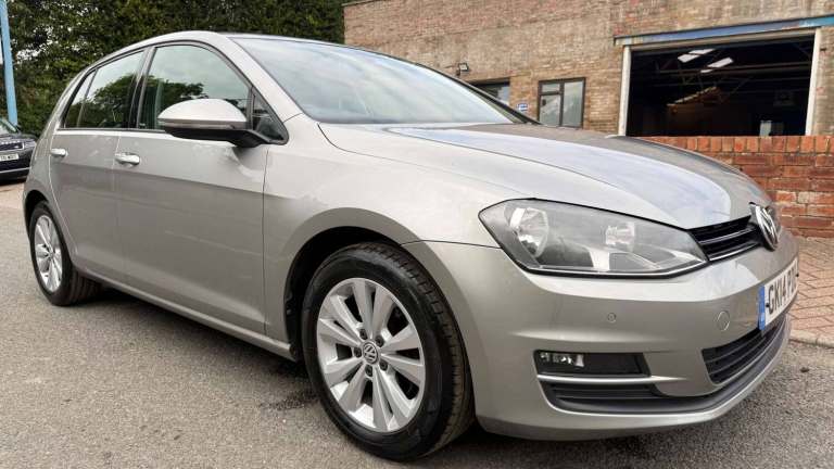 2014 Volkswagen Golf 1.6 Golf SE BlueMotion Technology TDI Semi-Auto 5dr Hatchback Diesel Automatic