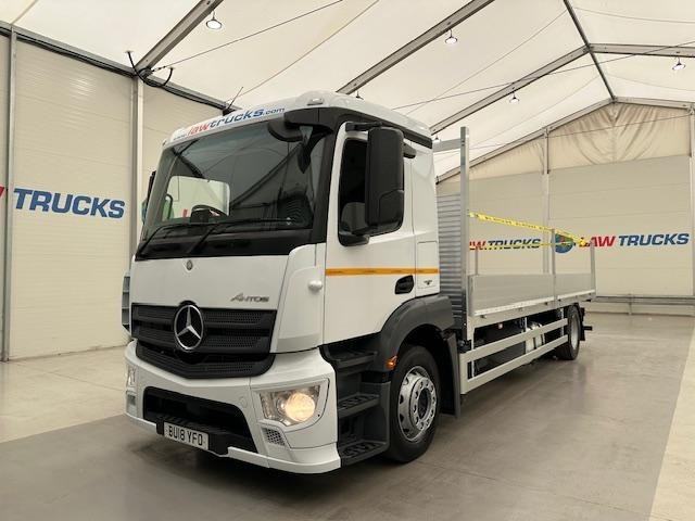 Mercedes Actros 1824 Dropside Scaffolding Truck