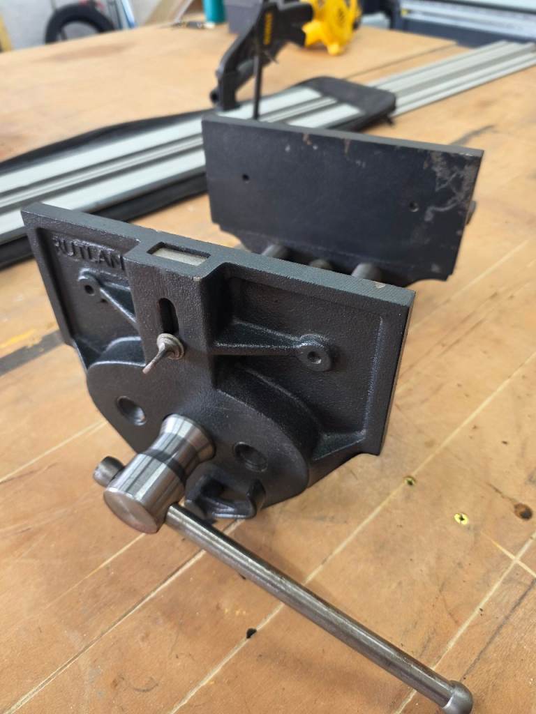 Rutlands 230mm vice 
