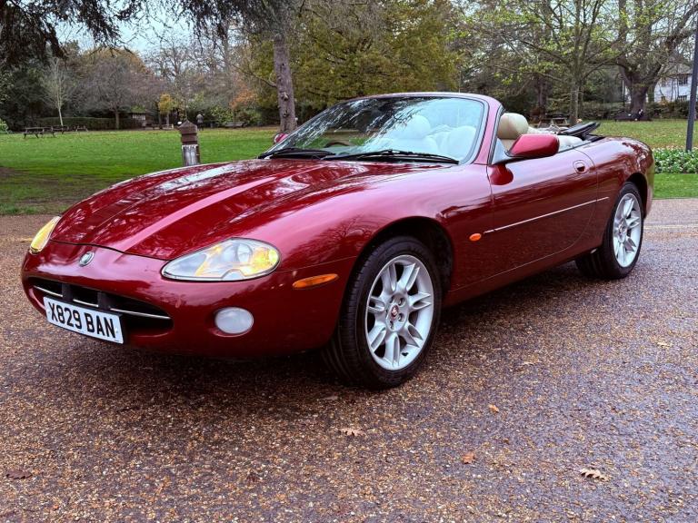 2000 Jaguar XK 4.0 XK8 Convertible Auto 2dr Convertible Petrol Automatic
