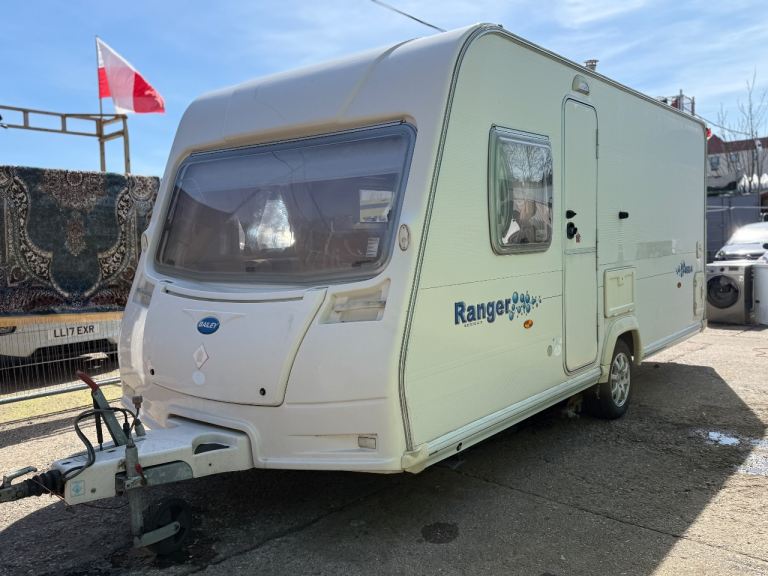 🔥 Bailey Ranger Caravan – Fixed Bed | Motor Mover | Full Setup 🔥