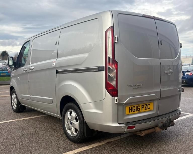 2016 Ford Transit Custom 2.2 TDCi 125ps Low Roof Limited Van PANEL VAN Diesel Manual