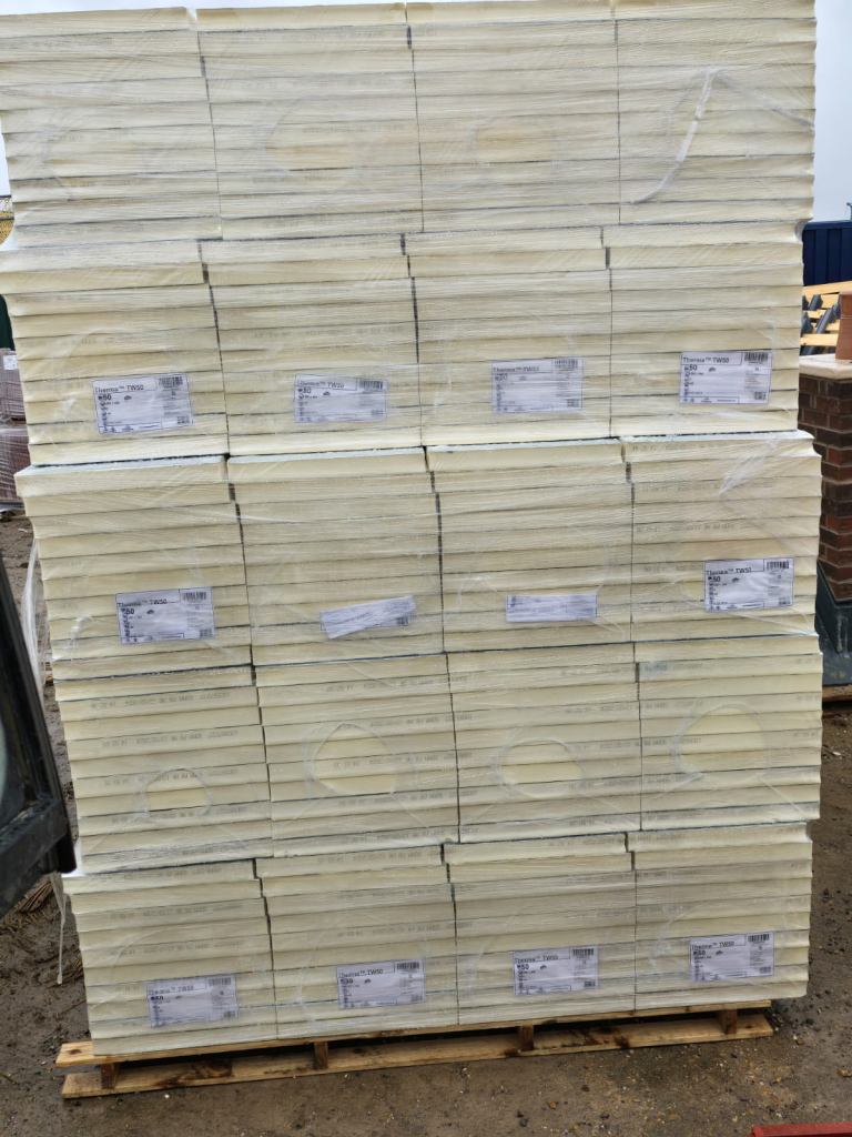 CELOTEX KINGSPAN CAVITY INSULATION 50MM 1200mm x 450mm X 10 SHEETS