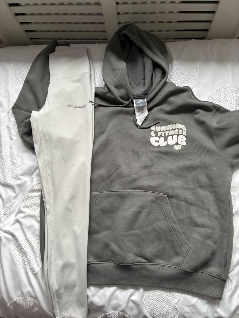 Women’s new balance set