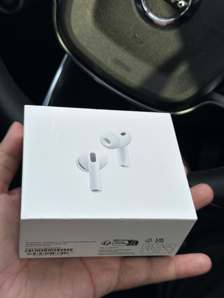 Apple Airpod Pro 3 Brand New